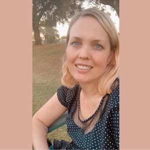 Meet your Posher, Lonna